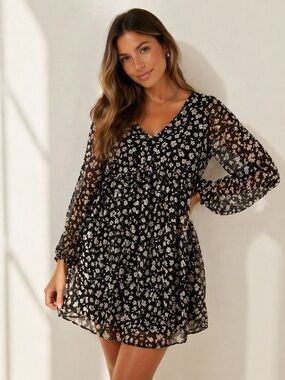 Davi & Dani Black Cream Floral V-Neck Babydoll Long Sleeve Dress Size Medium